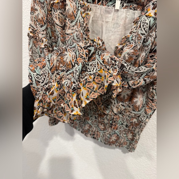 Anthropologie cropped long sleeve top - Picture 5 of 7